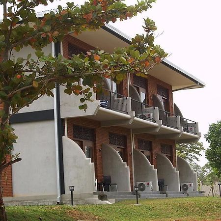 Welimaluwa Resort Sigiriya Kibissa Luaran gambar